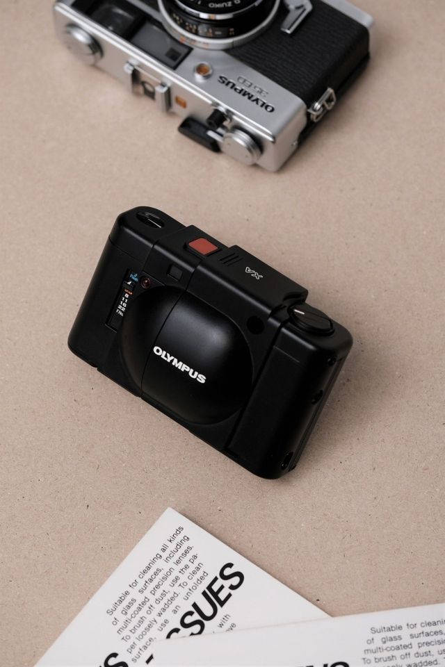 Olympus XA+A16